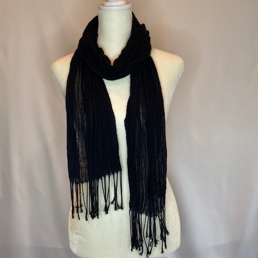💜3/$15 New York & Company scarf